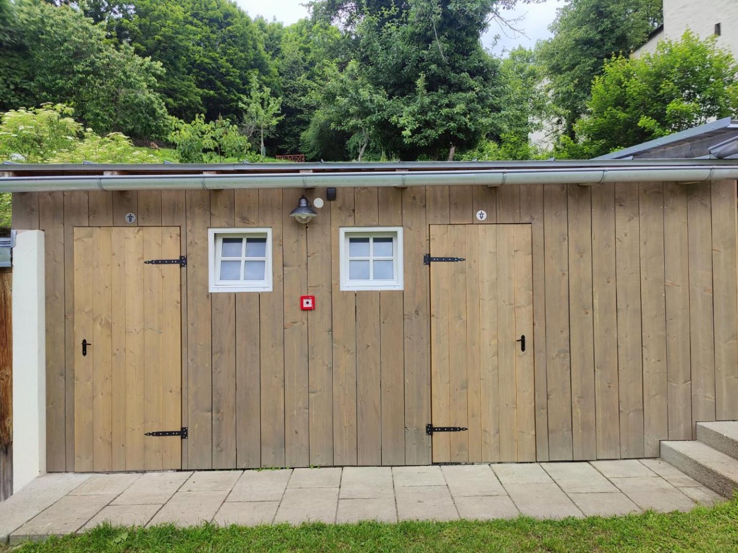 Stanovanie Pod Starym Zamkom - Camping Banská Štiavnica Kültér fotó